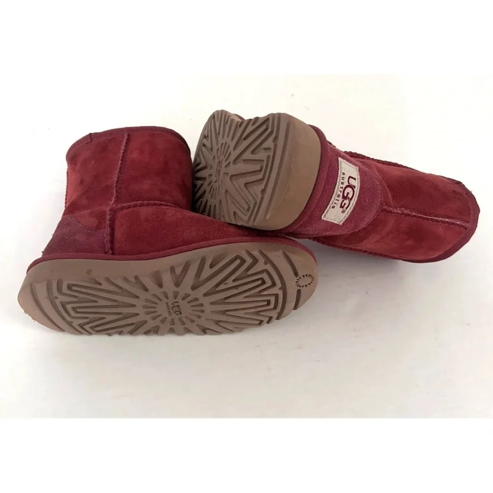 UGG | 5251T Classic II Slip On Boots Toddler Girls Size 11 Red Winter Fur Shoes